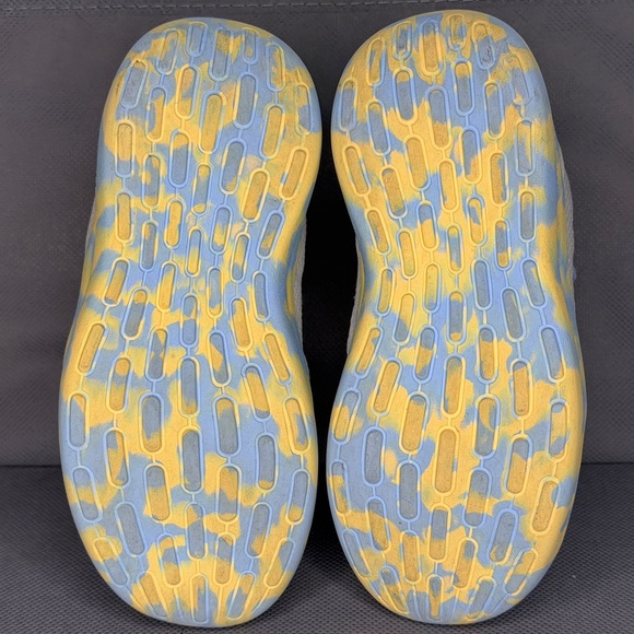 Adidas Kids Sneakers Gray with Blue and Yellow Accents - Size 11 Toddler Girl - Picture 3 of 4